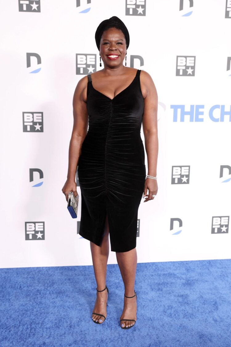 leslie jones feet 2 scaled