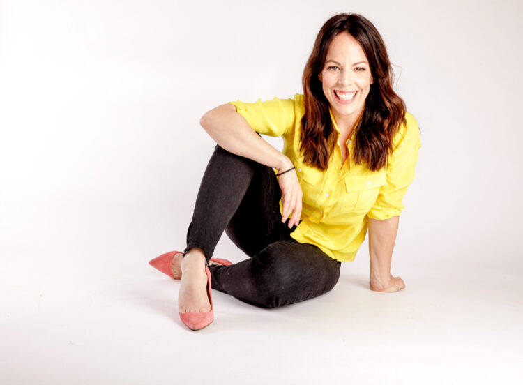 leslie kritzer feet scaled