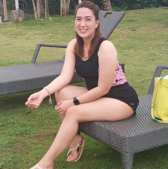 leslly r. pena feet 2