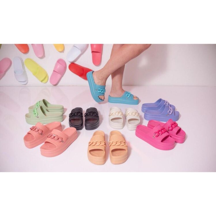 leticia alves feet 3