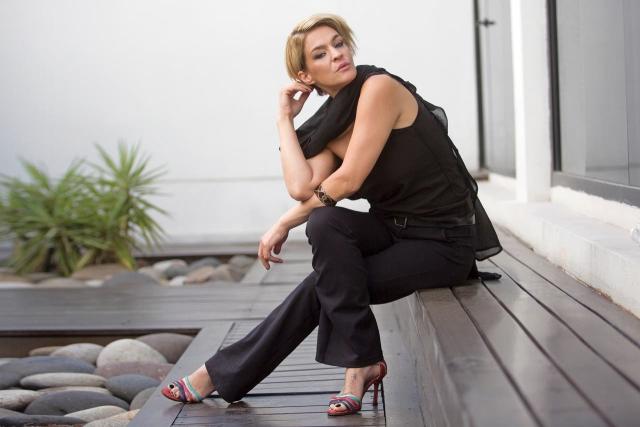 leticia bredice feet 3