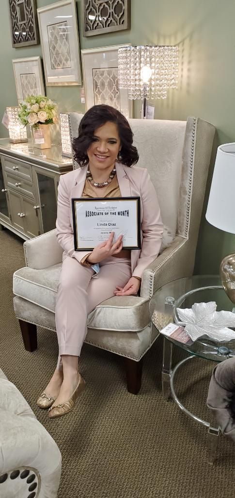 leticia gomes feet 2