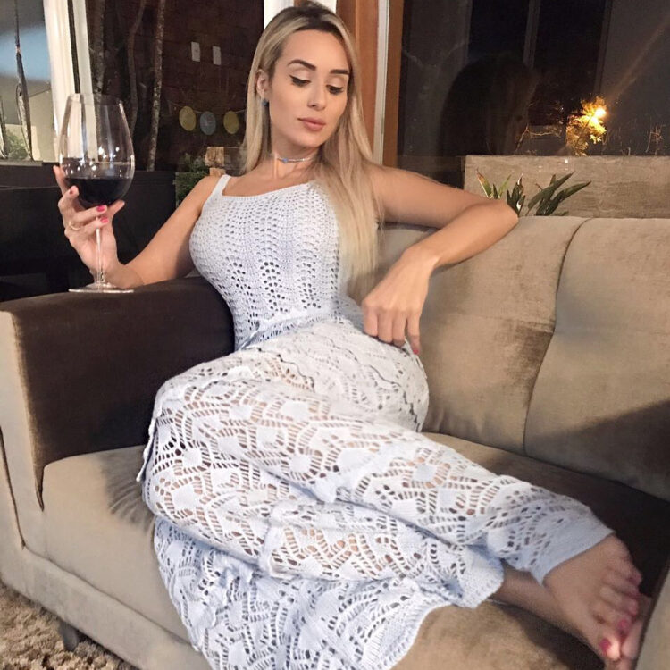 leticia santiago feet 4