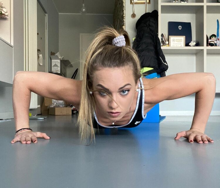 letizia paternoster feet 2