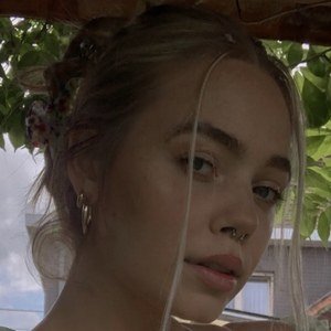 lexis vanhecke feet 4