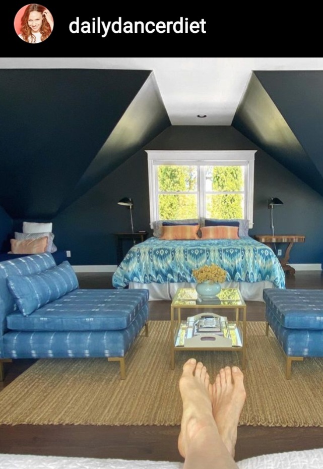 liana blackburn feet 5