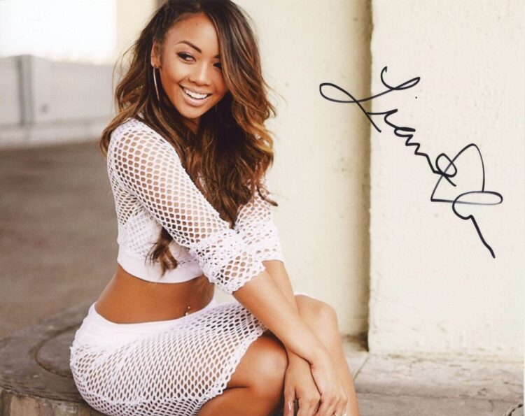 liane valenzuela feet 2