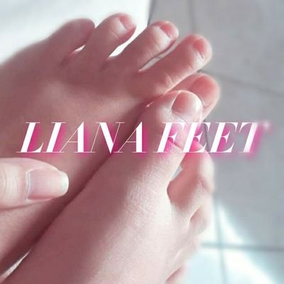 lianna feet 3