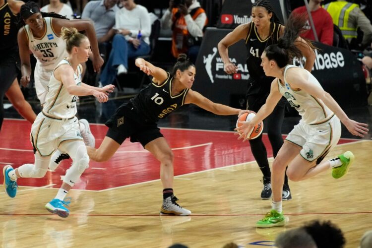 liberty ava walker feet 1