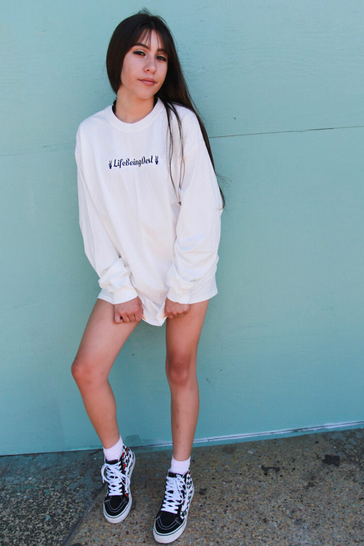 lifebeingdest feet 1