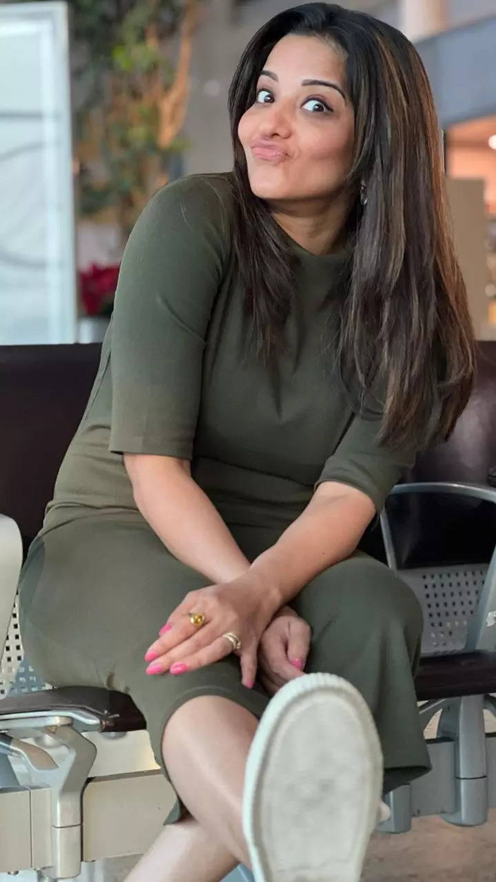 lile monalisa feet 5