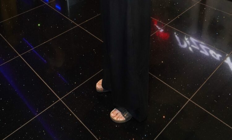 lilian sa feet 1 scaled