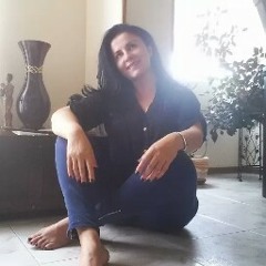 liliana barrios feet 4