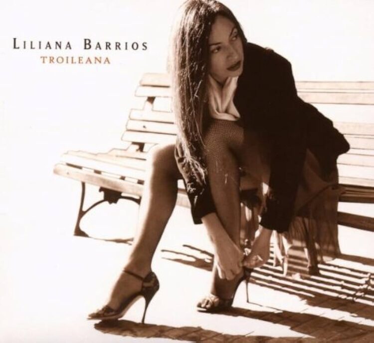 liliana barrios feet