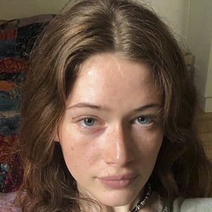 lilli pudderfly feet 3