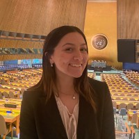 lillie holzworth feet 2