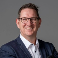 lillie holzworth feet 4