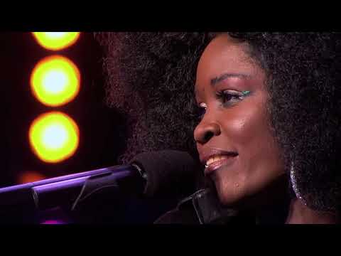 lillie mccloud feet 4