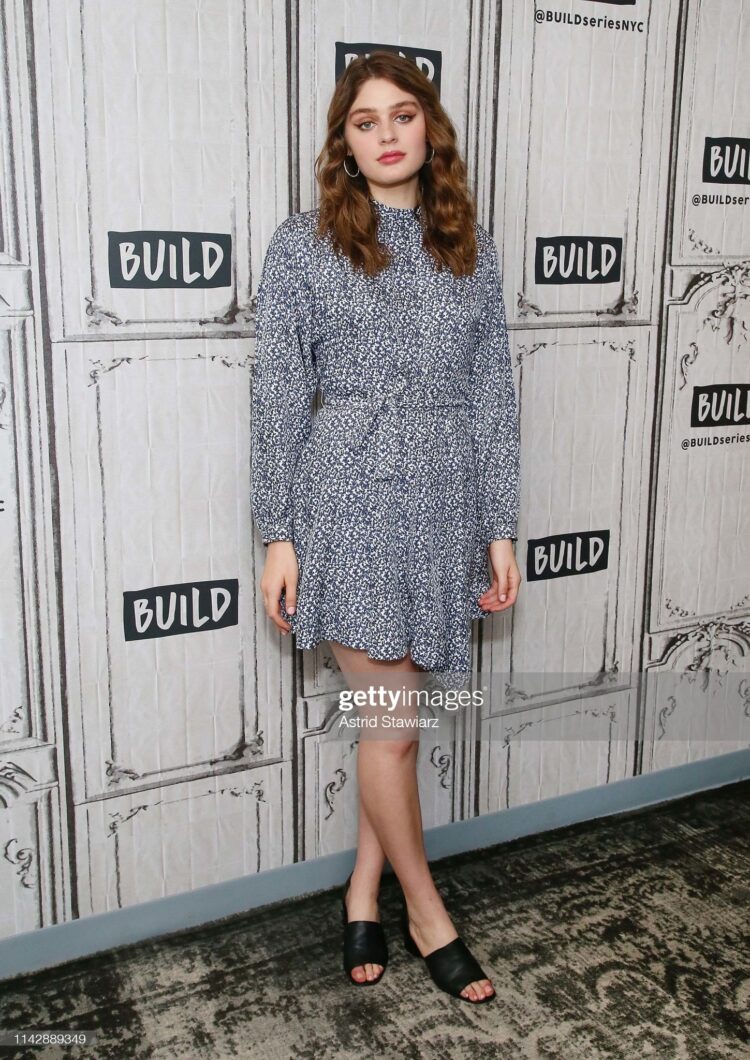 lilliya scarlett reid feet