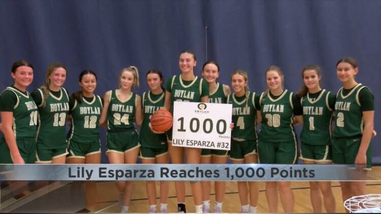 lilly esparza feet 2