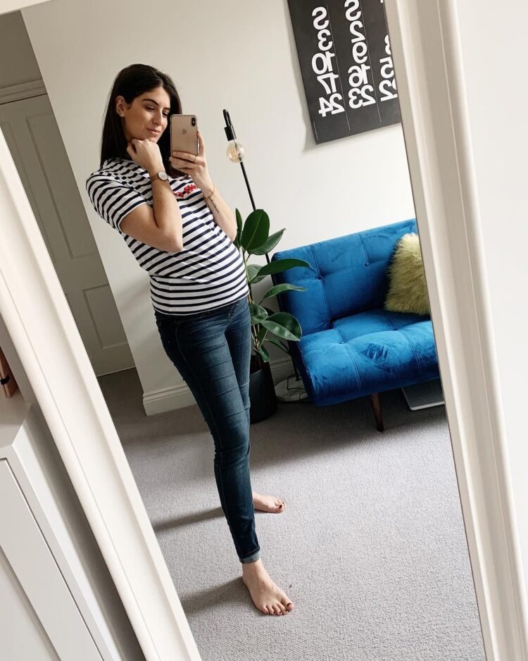 lily pebbles feet 3