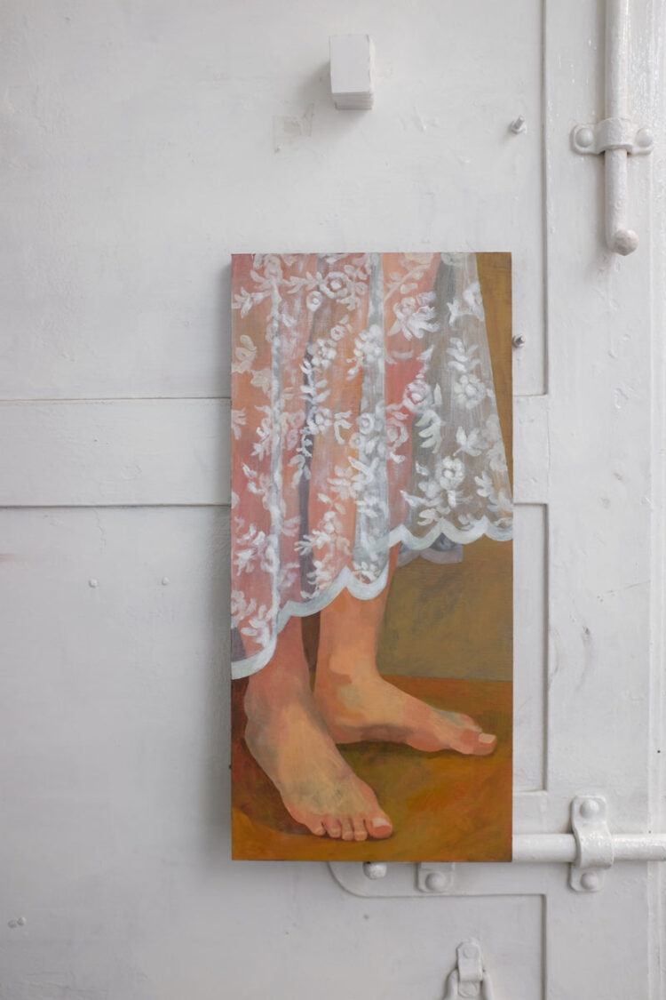 lily snowden fine feet 3