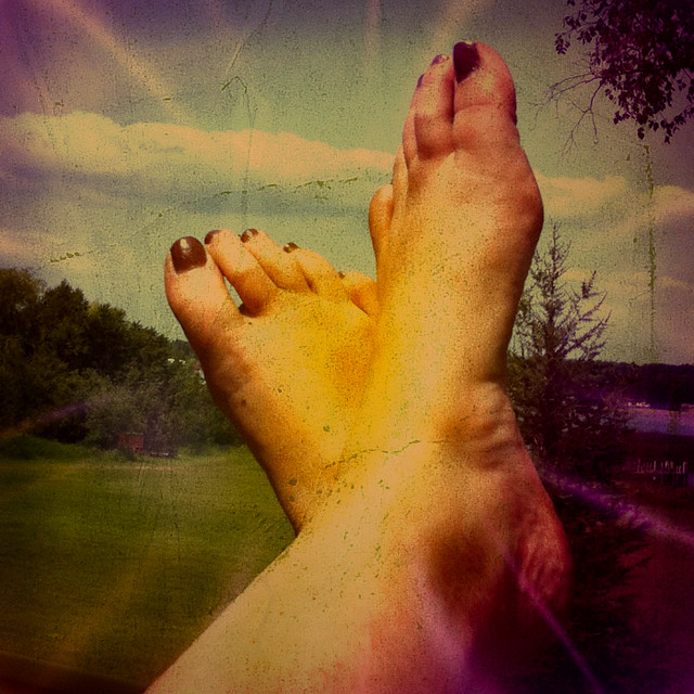 lily tomlin feet 4