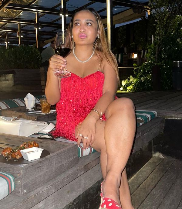 lina mukherjee feet 2