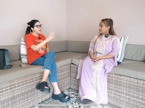 lina mukherjee feet 3