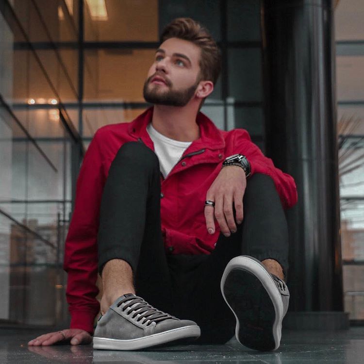 lincoln briniak feet 4