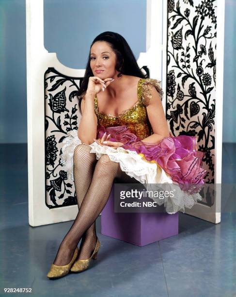 linda cristal feet 6