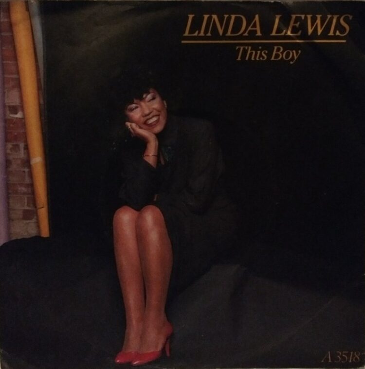 linda lewis feet 4