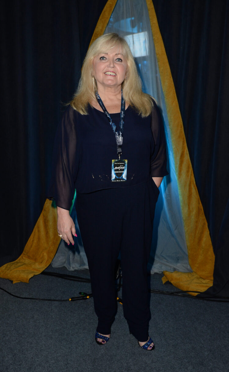 linda nolan feet 4 scaled