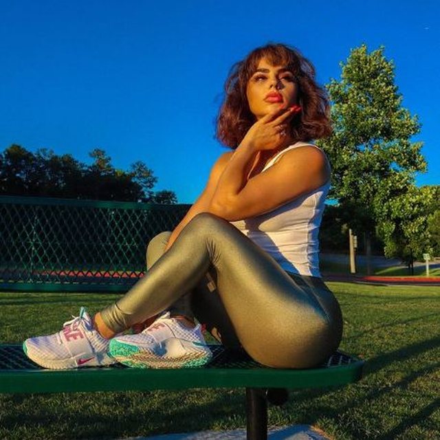 lindita halimi feet 6