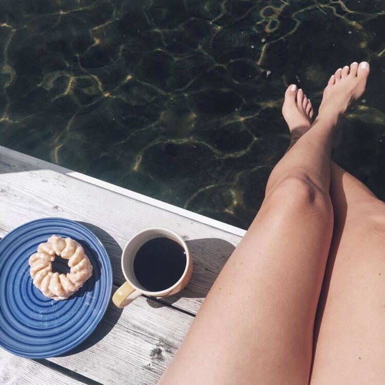 lindsay albanese feet 1