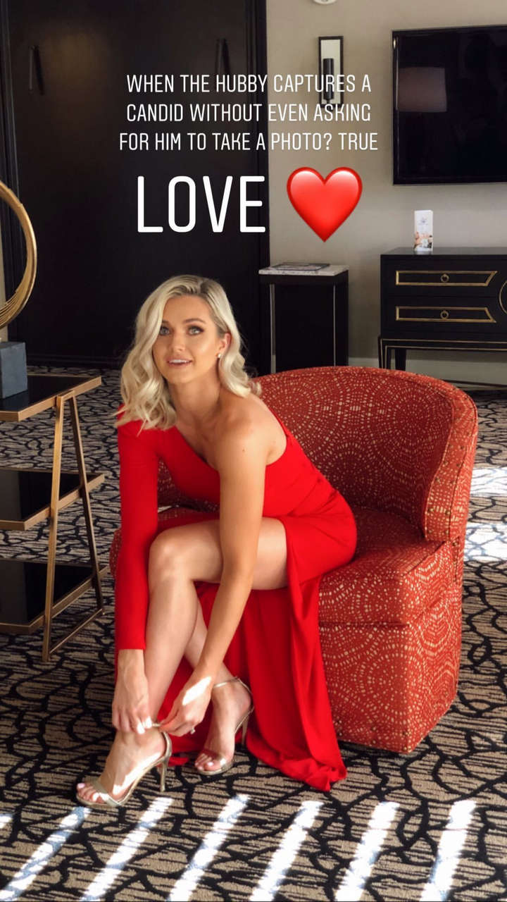 lindsay arnold feet 5