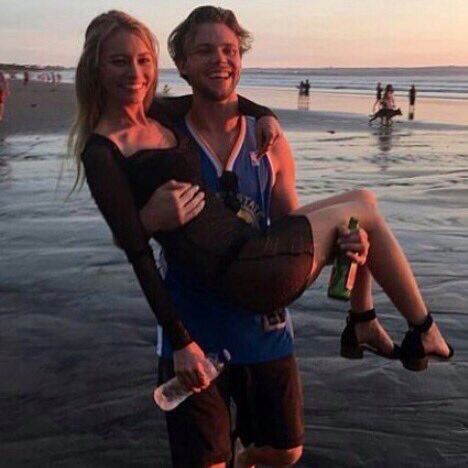 lindsay demeola feet