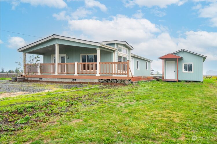 lindsay everson feet 4