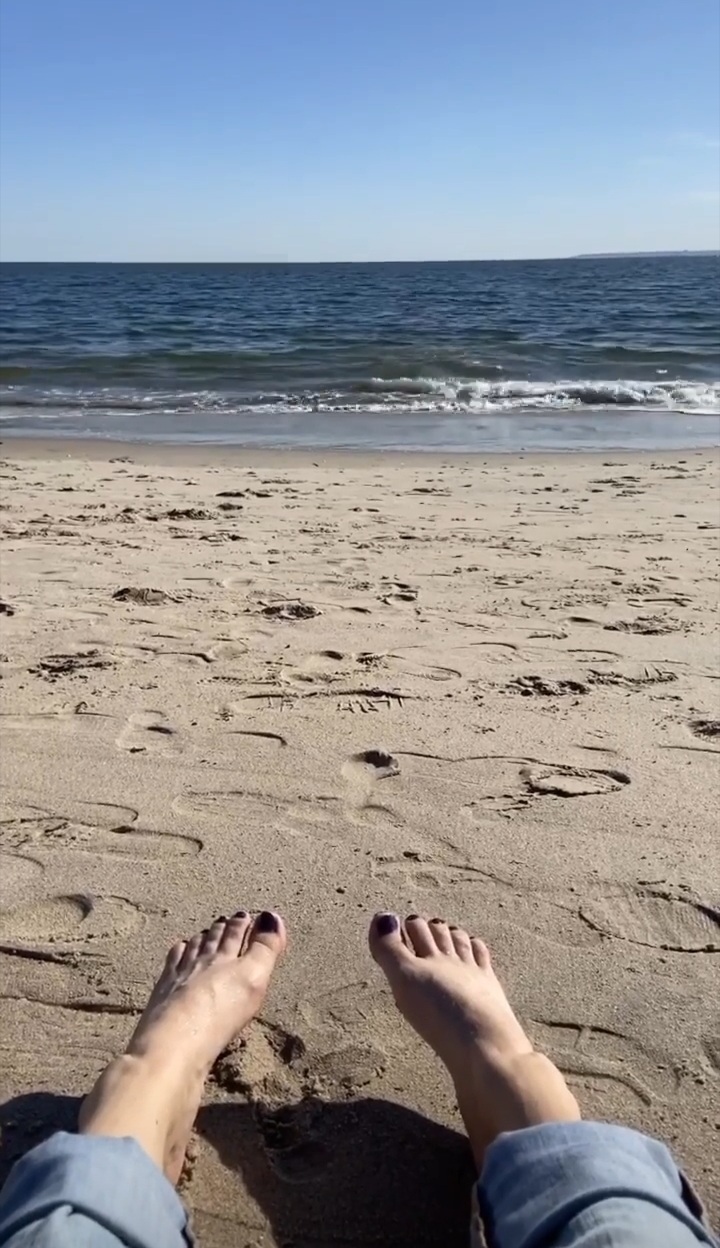 lindsay felton feet 1