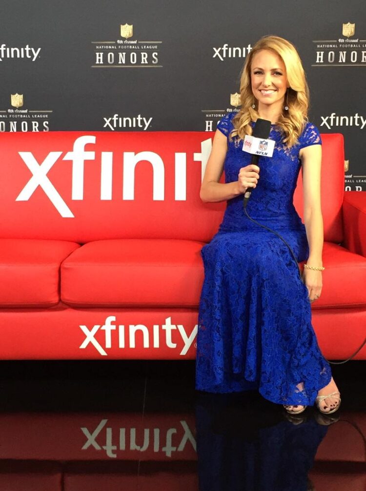 lindsay rhodes feet 5