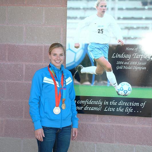 lindsay tarpley feet