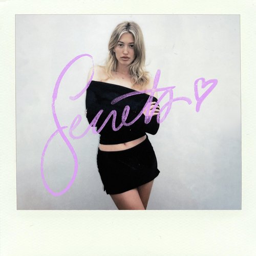 lindsey kevitch feet 2