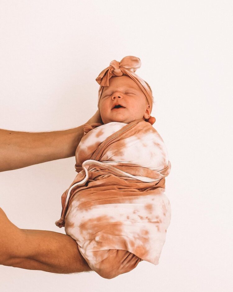 lindsey simon gurk feet 3