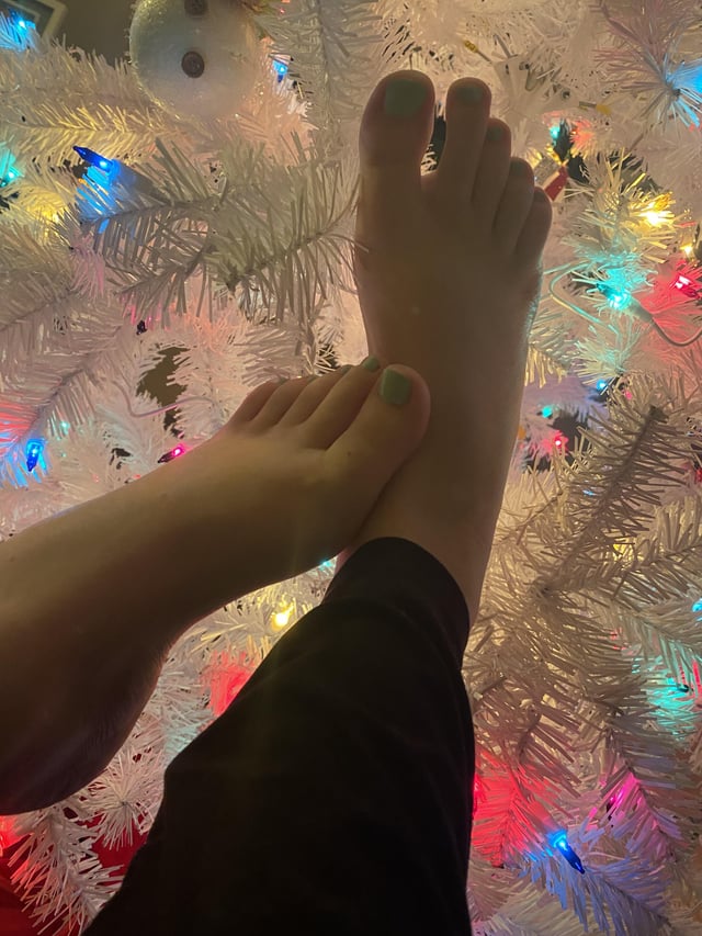 lindseyszn feet 5