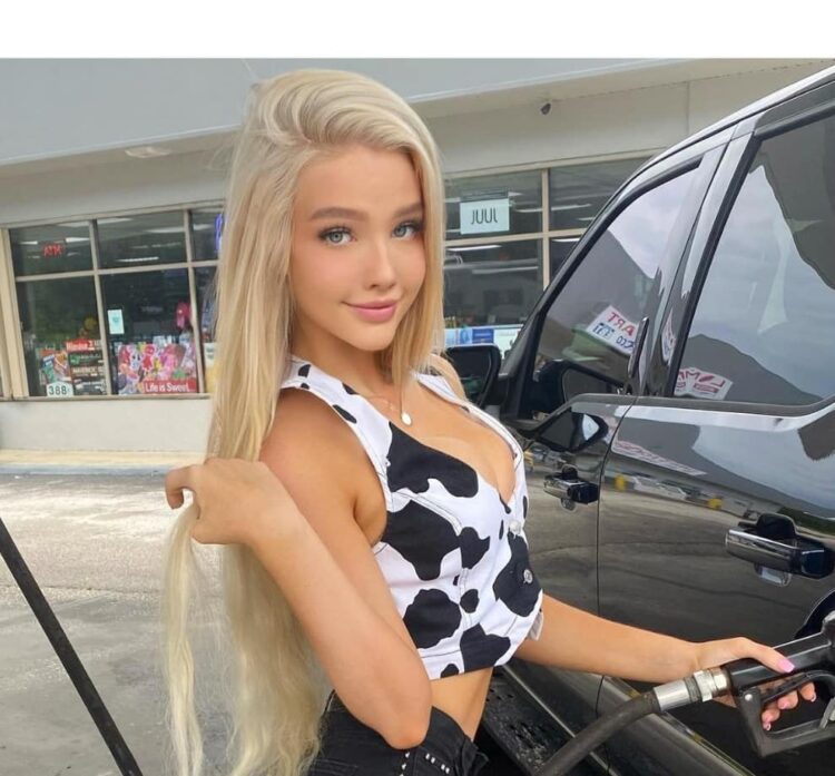 linsey donovan feet 6