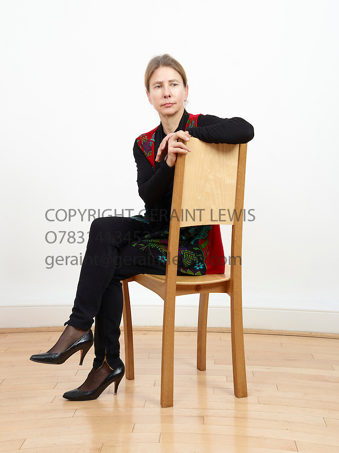 lionel shriver feet 1