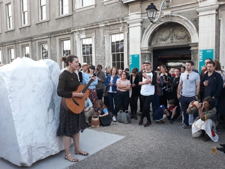 lisa hannigan feet 4