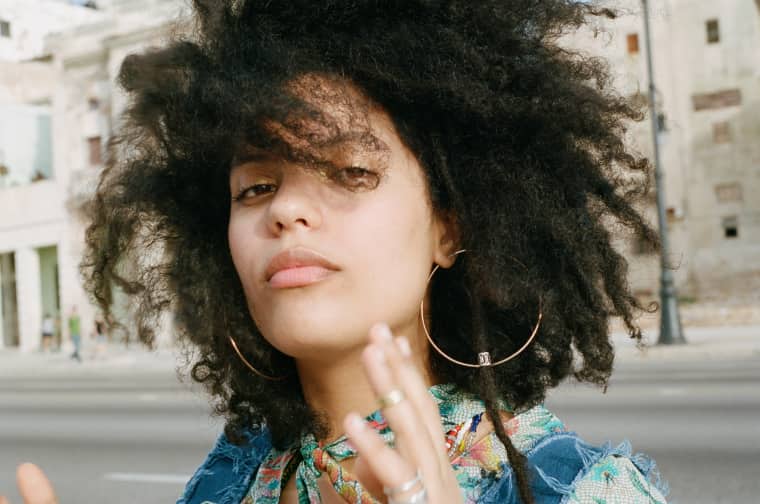 lisa kainde diaz feet 4