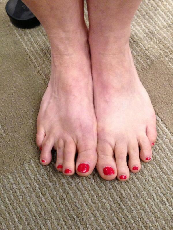 lisa lillien feet