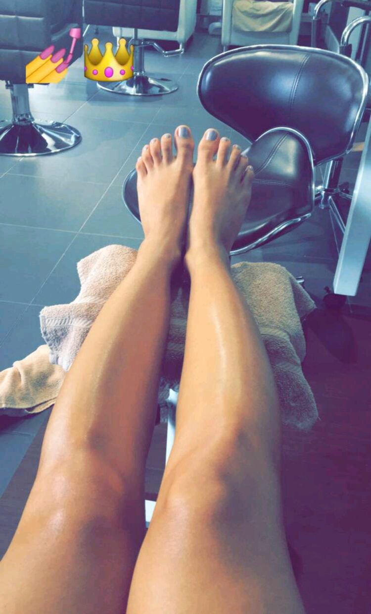 lisa morales feet